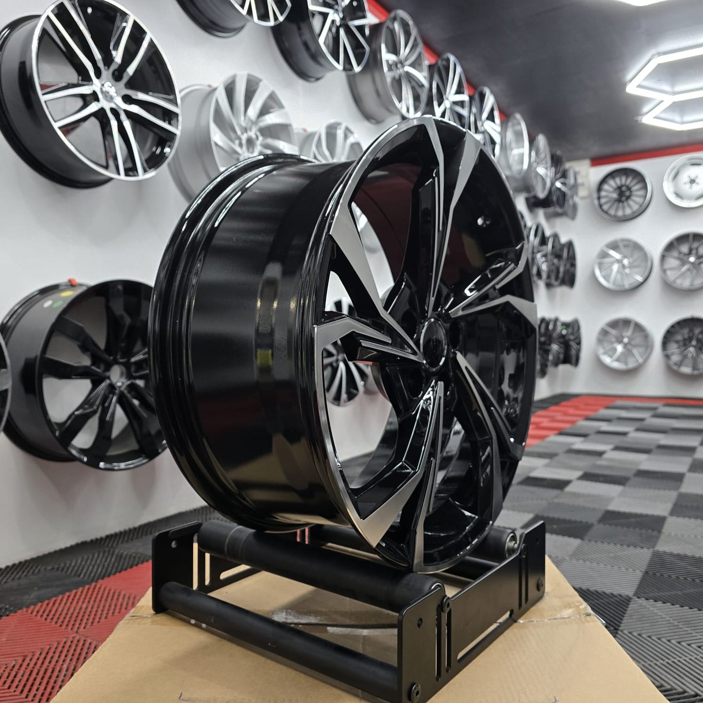 19" Audi 230113 Style Alloy Wheels black machine face