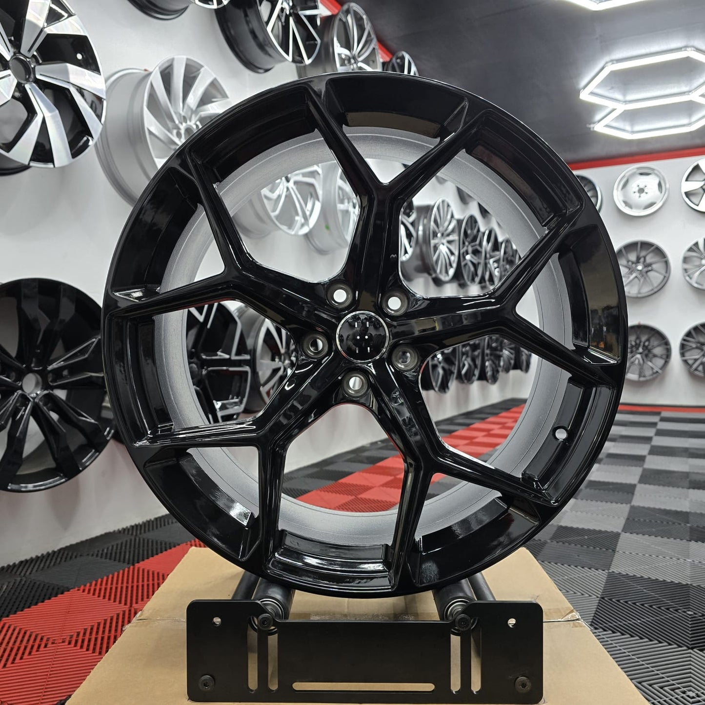 22" Audi 230100 Style Alloy wheels