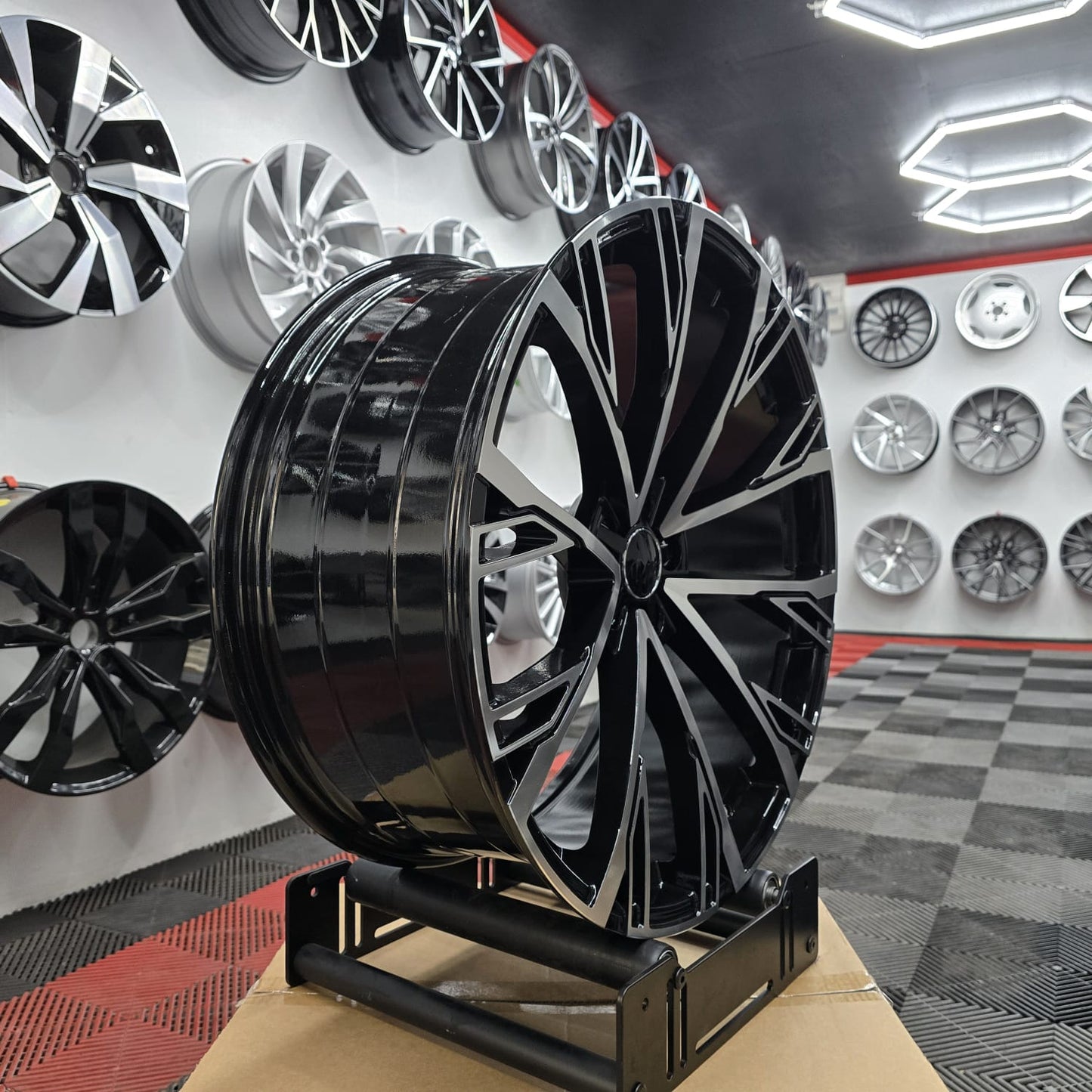22" 5x112 Black Machine face 230106 Alloy wheels