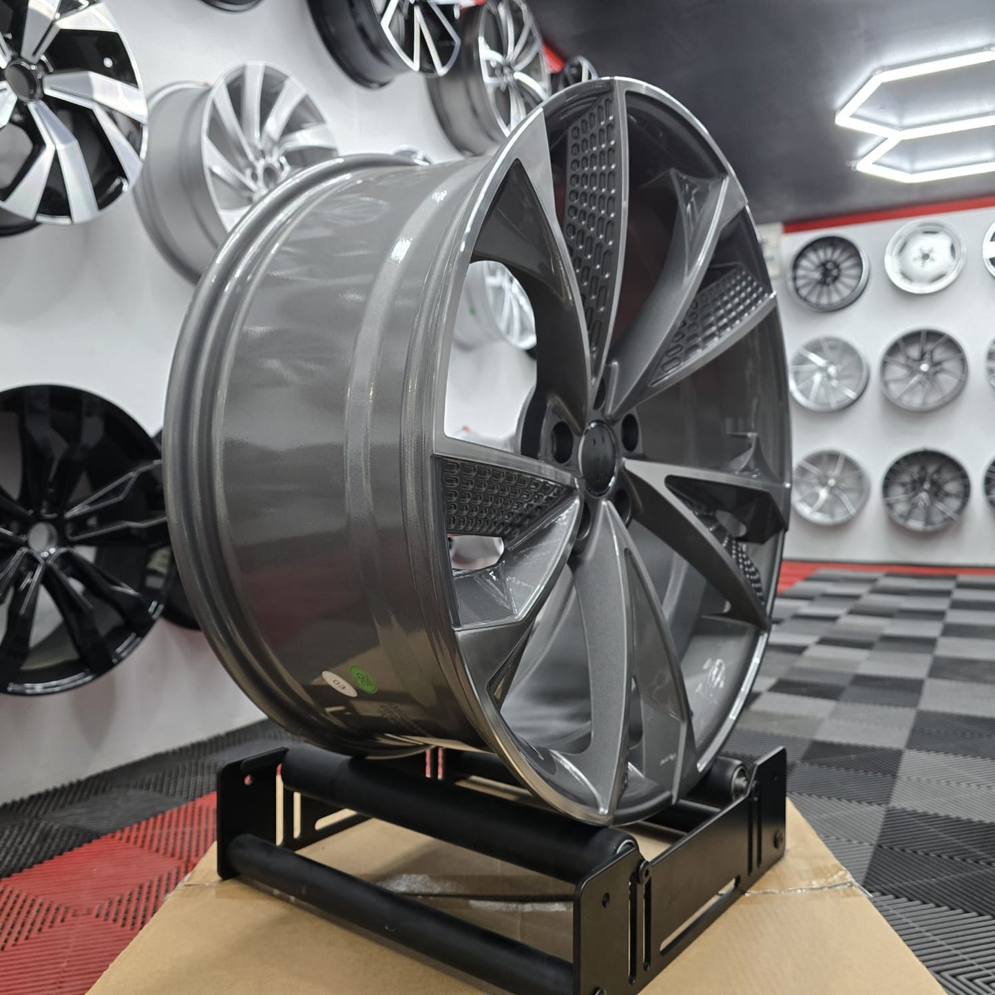19" Audi 230116 Style Alloy Wheels