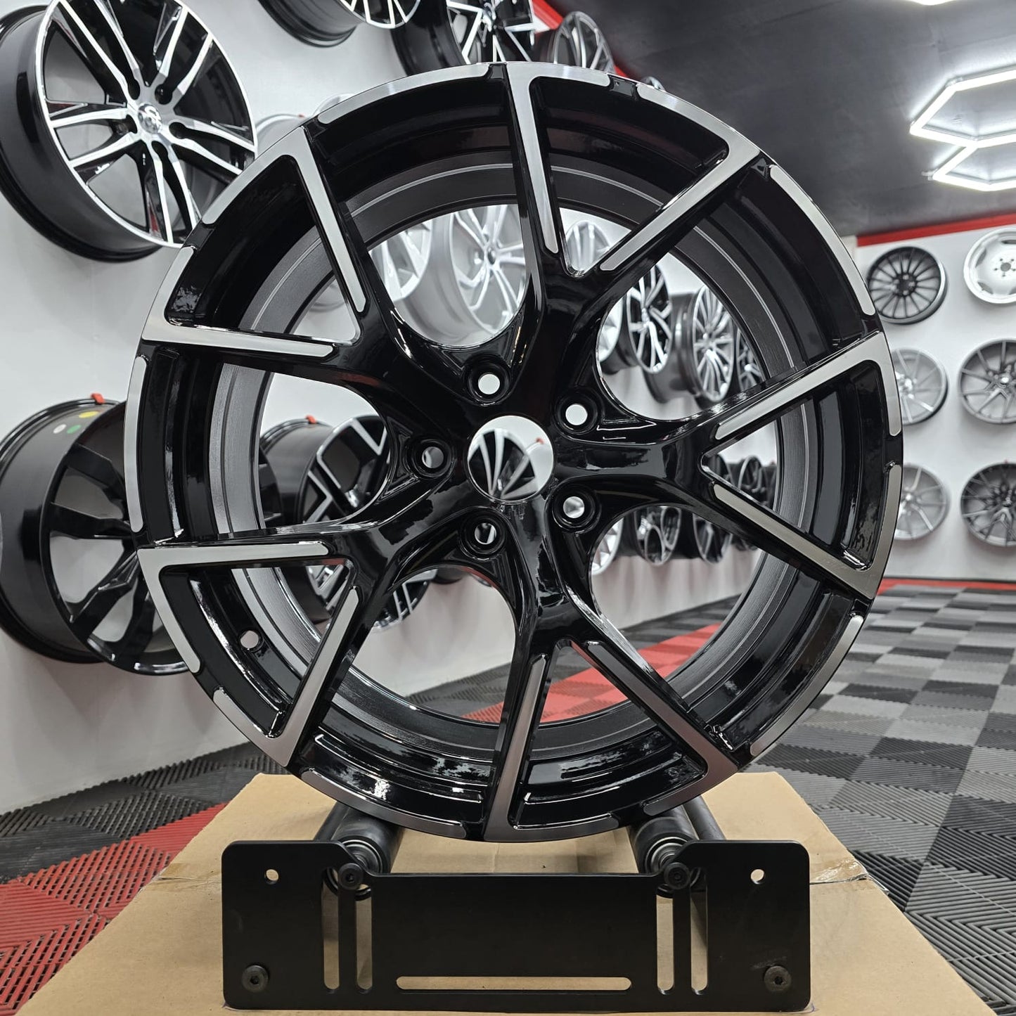 18" Audi 230487 Style Alloy Wheels black Machine cut face