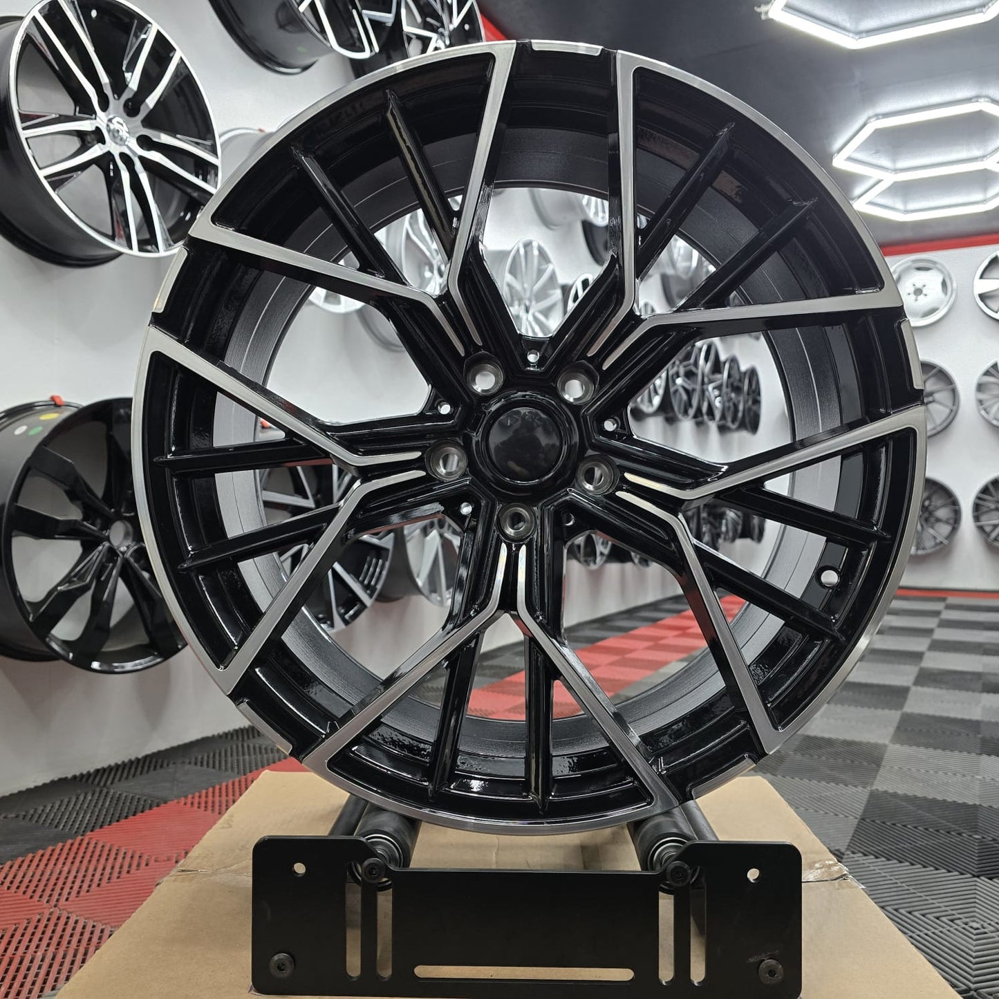 20" 230053 Style Alloy Wheels , black Machine Face