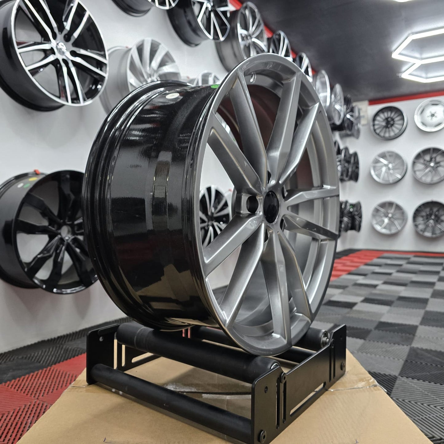 17" 5x112 664 Style wheels silver