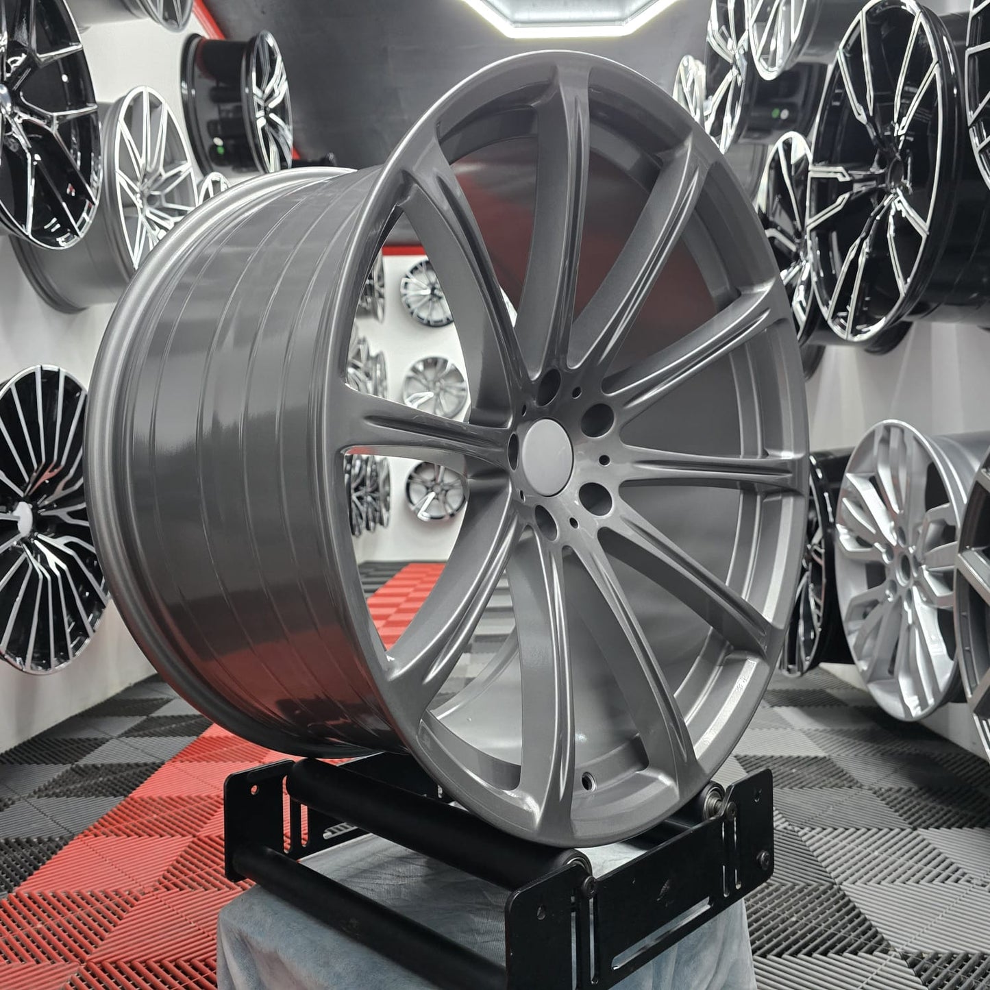 22" 5x120 230058 Style Alloy Wheels , Gloss grey