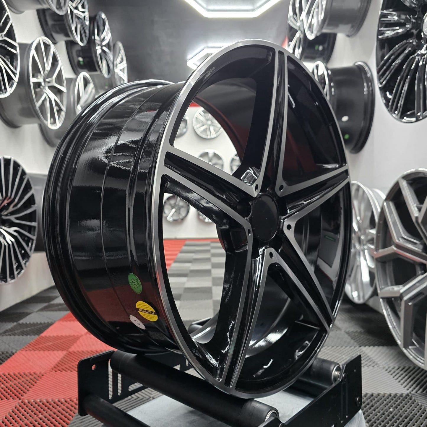 17" Mercedes 230029 Style Alloy Wheels