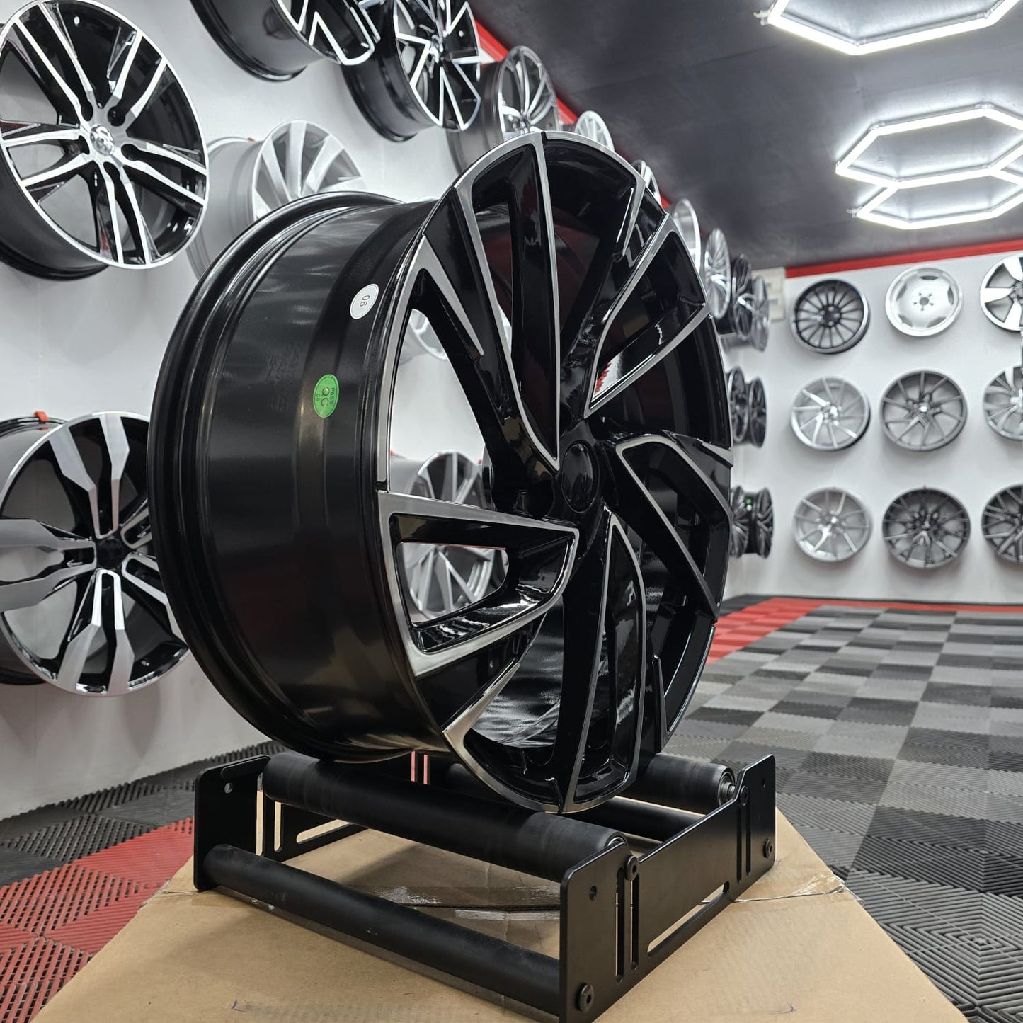 19" Volkswagen 230152 Style Alloy Wheels.