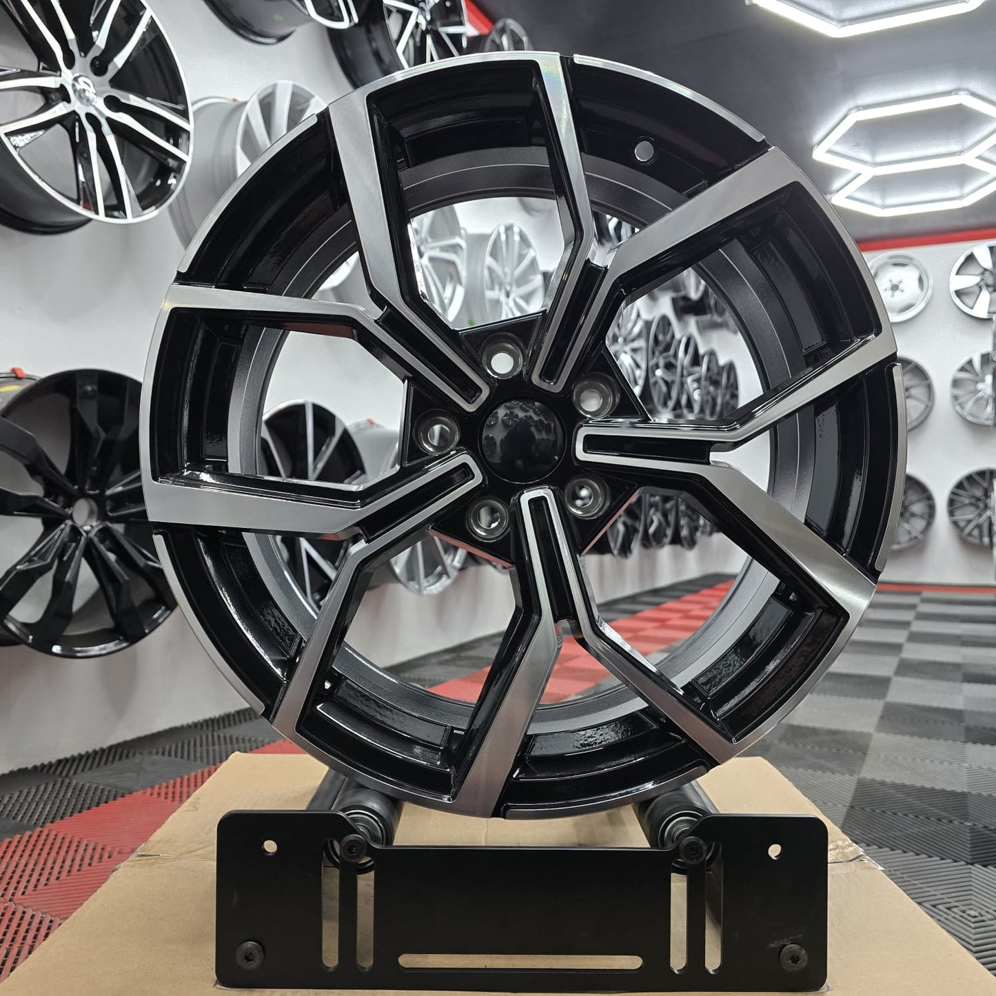 19" 5x112 396674 Style Alloy Wheels